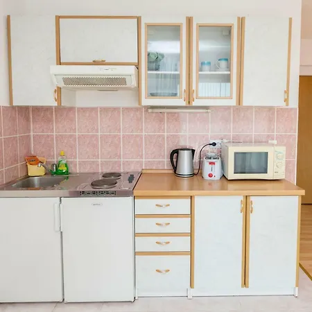 Nediljka * Primošten